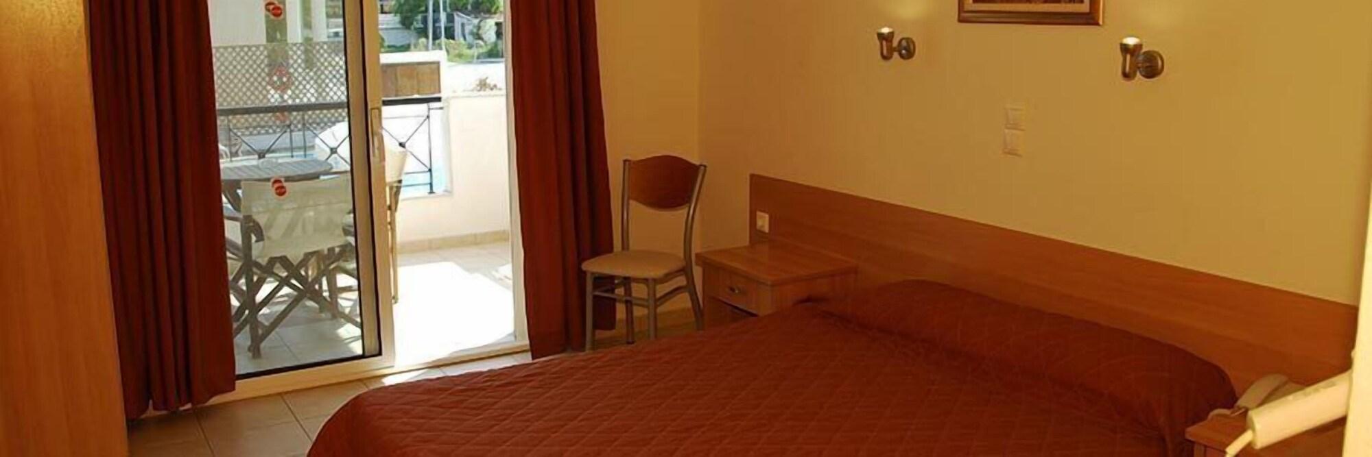 Filia Hotel And Apartments ลีเมนาส ภายนอก รูปภาพ